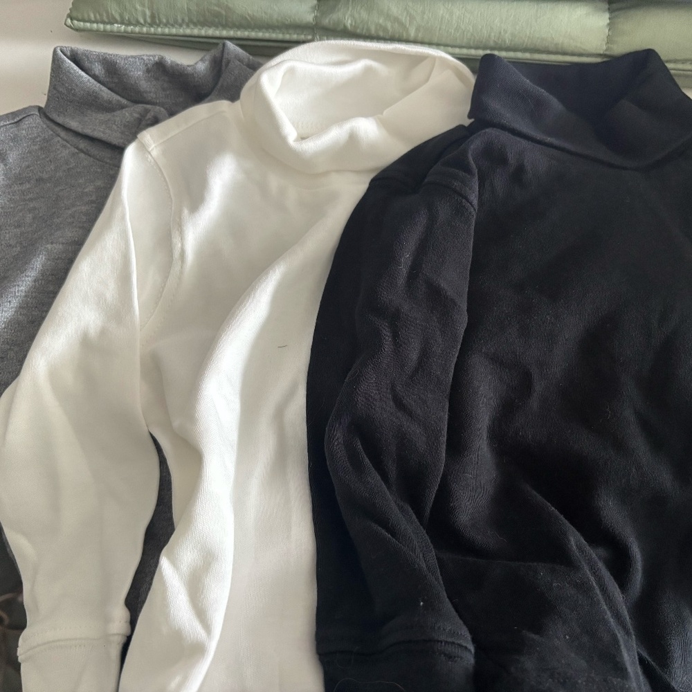 3 Pack 9M Carters Baby Long Sleeve Turtleneck Bodysuits - Gray, Cream, Black